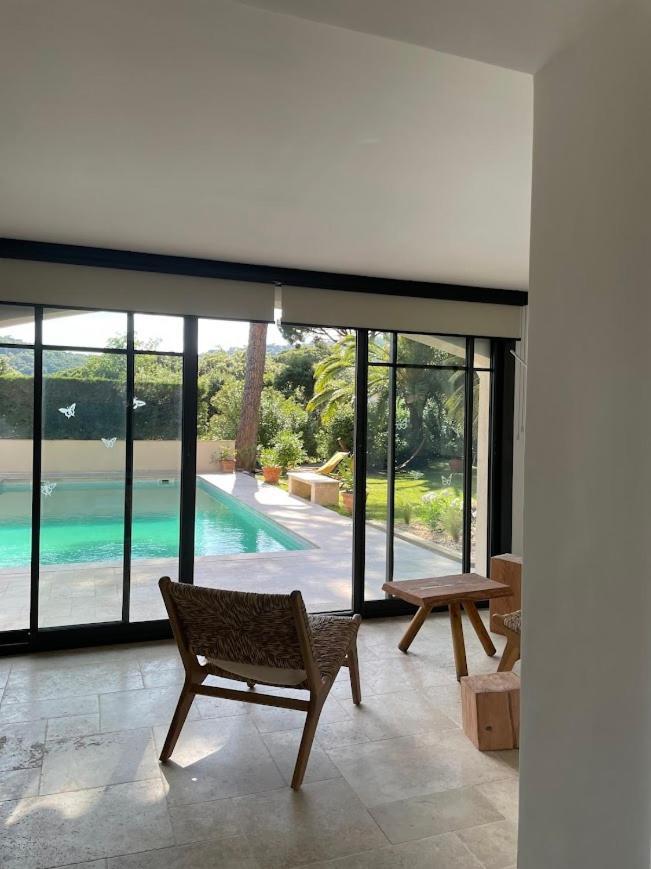 Hotel La Beluga Sainte-Maxime Zimmer foto